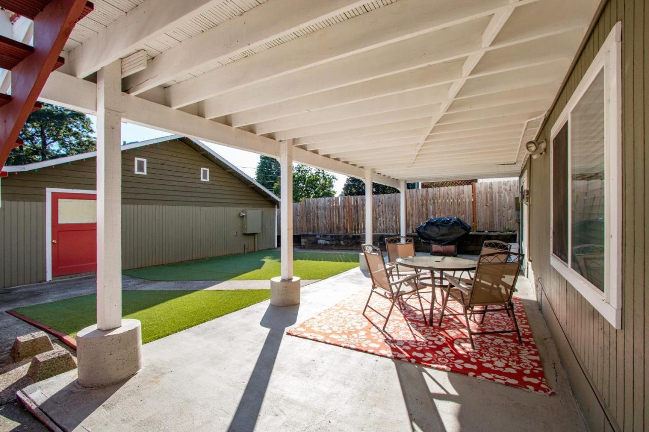 Northern Daylights Home White Salmon Bagian luar foto